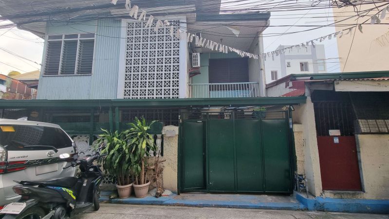 For Sale! Exclusive Listing! 150 sqm Residential Lot with Old House at ...