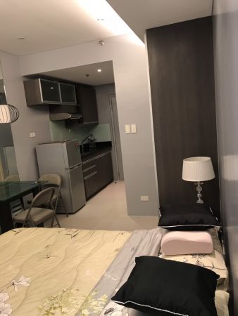 Rent me  Studio-type unit near North Edsa