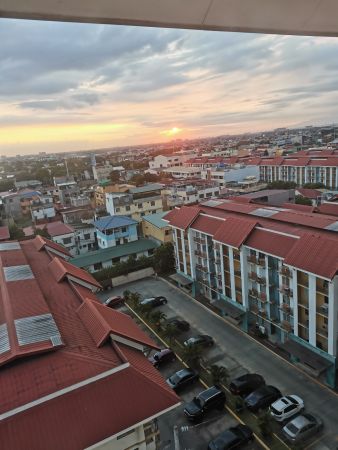 Semi Furnished Studio Unit with balcony (21 sqm) for Rent in Paranaque City