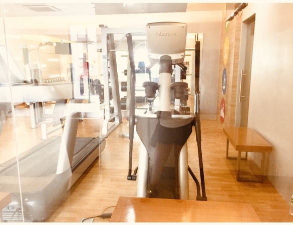 Fully-furnished Condo/studio near Resorts World Manila and Airport