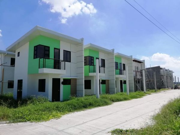 Single Attached near Clark City Pampanga