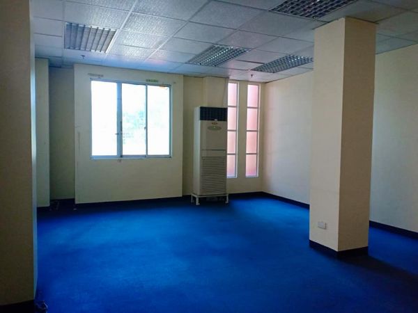 As For Lease: Commercial Space Along Panay Ave, Brgy.south Triangle 