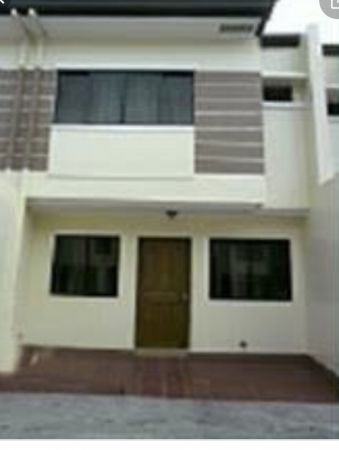 Antipolo Townhouse - Beside De La Salle-college Of Saint Benilde