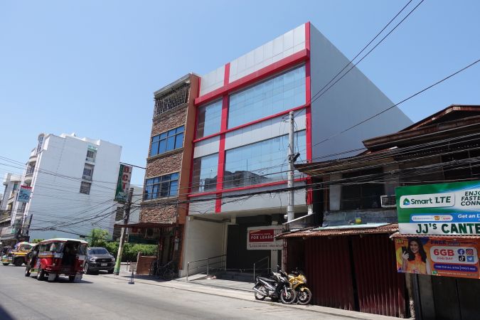 Commercial Building (3 Floors) FOR RENT Dagupan City