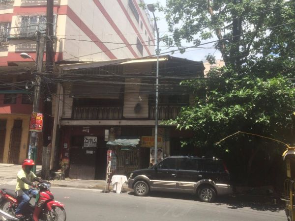 Quiapo House and Lot with 2 Apartments