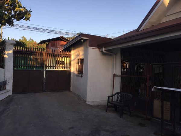 House and Lot for Sale at Jasmine St. Queensrow Subd. Bacoor, Cavite