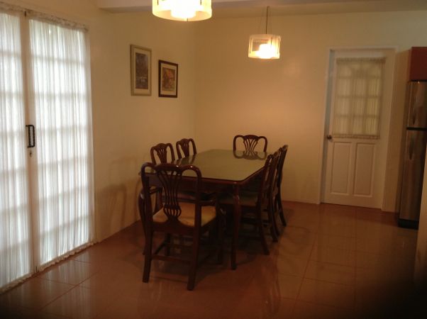 4 Bedroom apartment for rent in Malitlit, Santa Rosa, Laguna