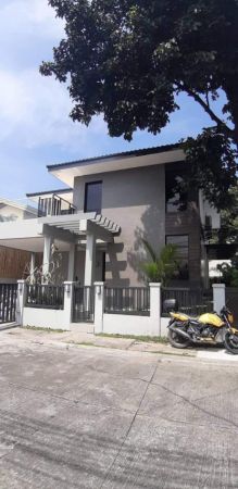 Alabang 400 House and Lot For Sale