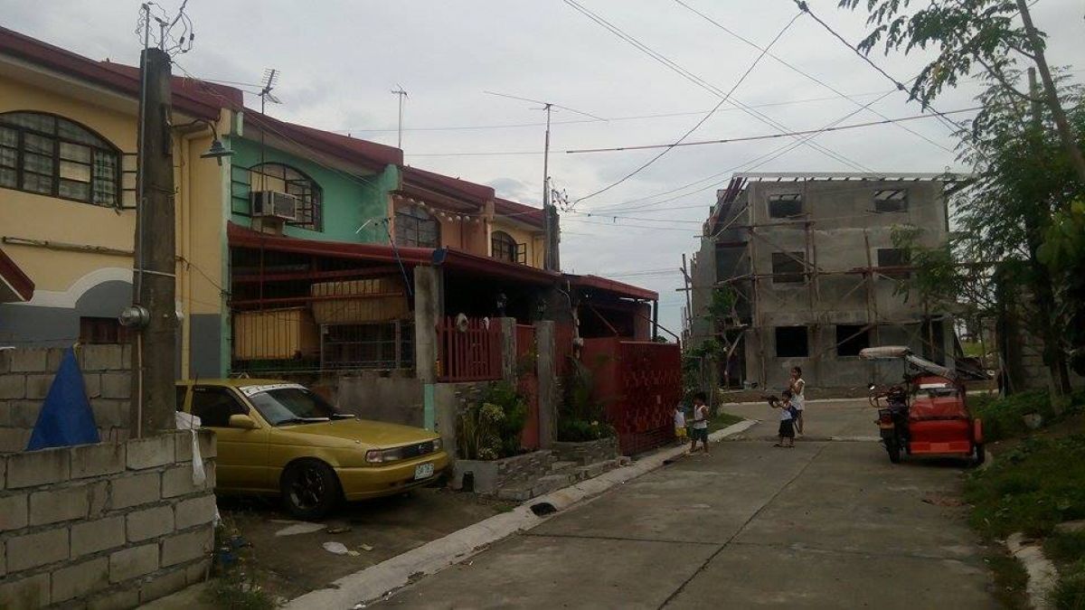 Townhouse For Sale at Santa Maria, Bulacan