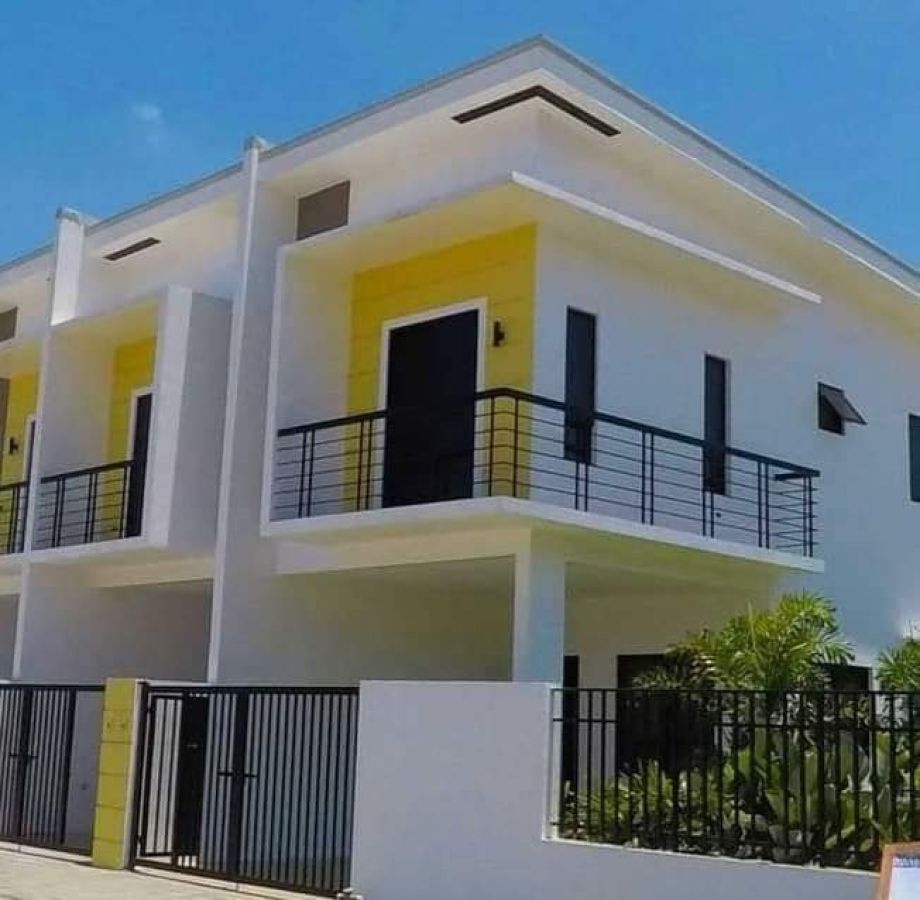 Affordable 3 Bedroom Townhouse for sale in Molino, Bacoor, Cavite