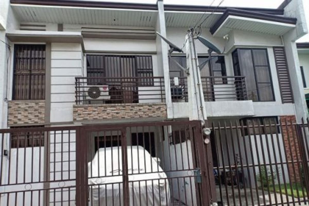 Customized House and Lot in Quezon City 4.2M W/ 3 Bedrooms 1 Car garage ...