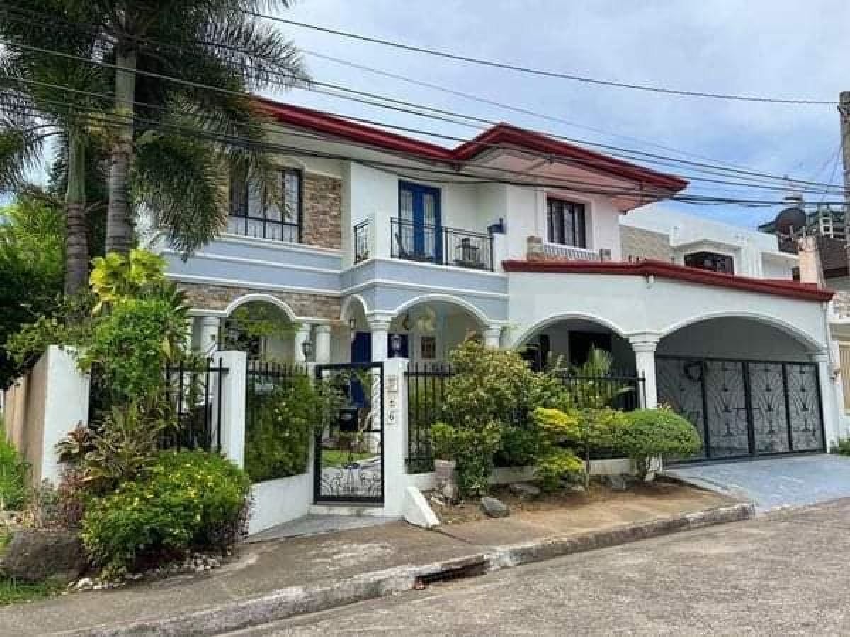 5 Bedrooms House For sale Tierra Nueva Village Alabang Zapote Muntinlupa