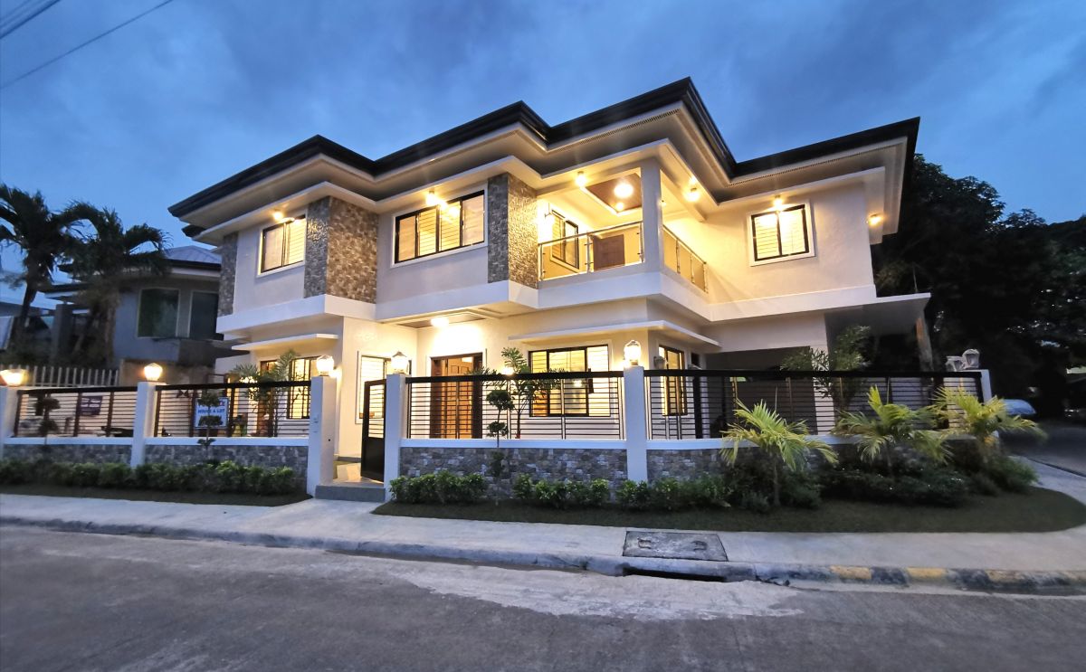 6 Bedrooms house and lot for sale in Cainta Rizal