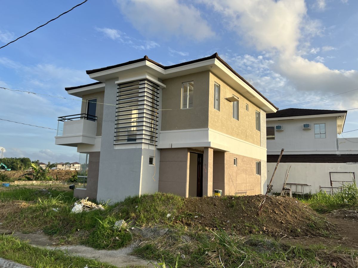 Brand New 3 Bedroom House and Lot at Hillcrest Estates, Nuvali