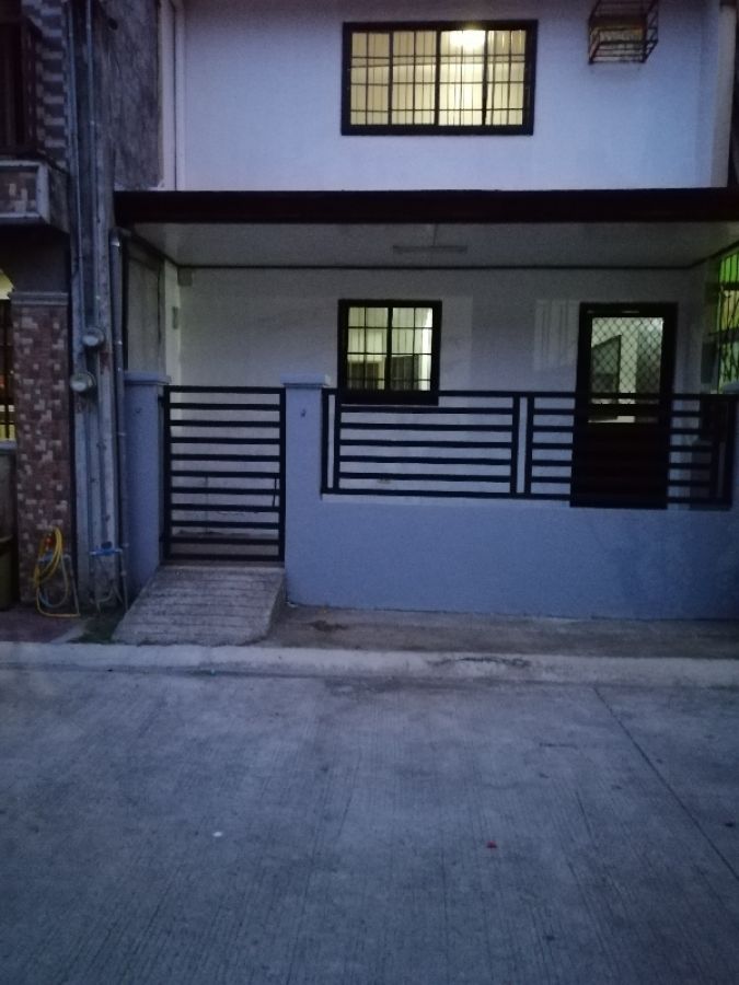 2 storey townhouse 3 bedroom for sale in Santa Rosa, Laguna