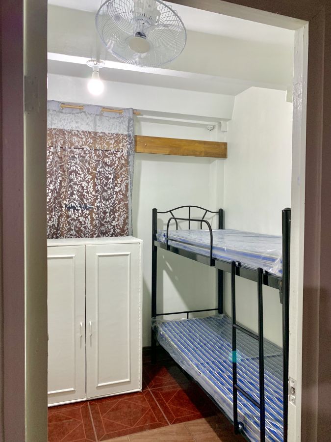 Bedspace/Room for rent near UP Diliman and Technohub