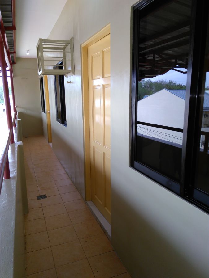 1 BR Apartment with Balcony-Hallway For Rent Las Piñas – AVAILABLE NOW