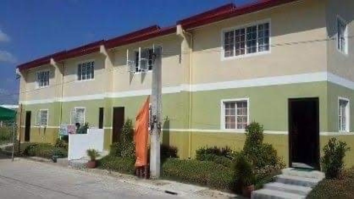 Newly Renovated Townhouse 2 Story 2 Bedroom For Rent, Santa Rosa