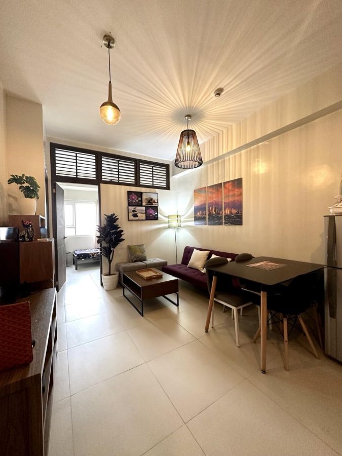 Ortigas Pearl Drive 2 Bedroom For Sale