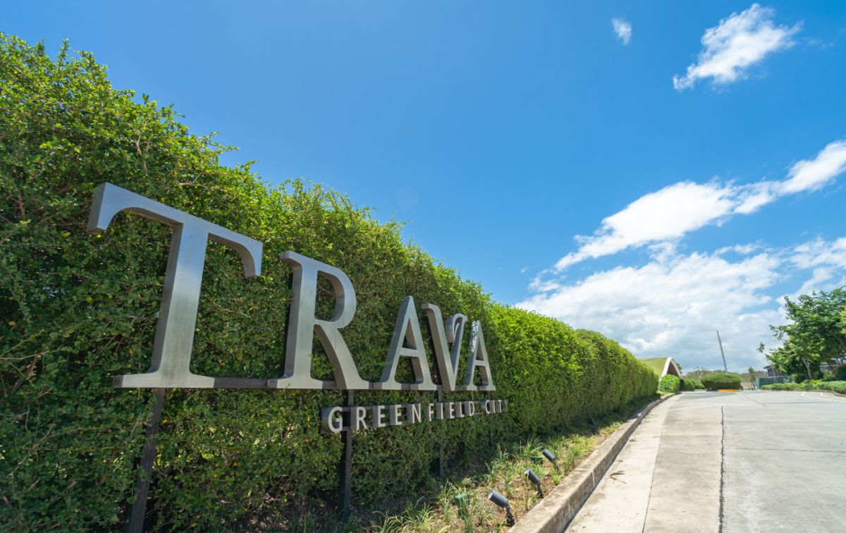 Trava Greenfield Deluxe Lot for Sale