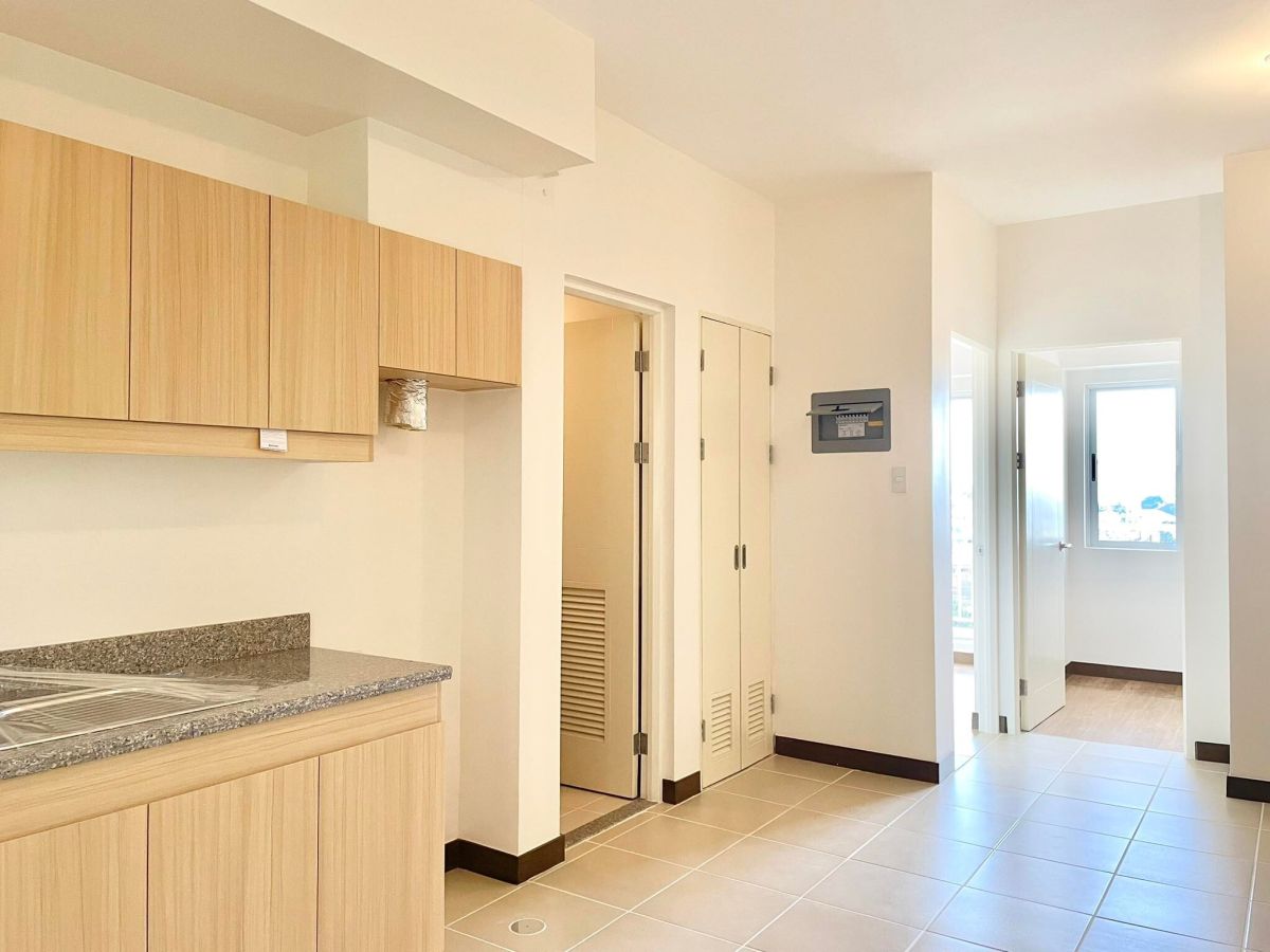 infina towers 2br with parking for sale