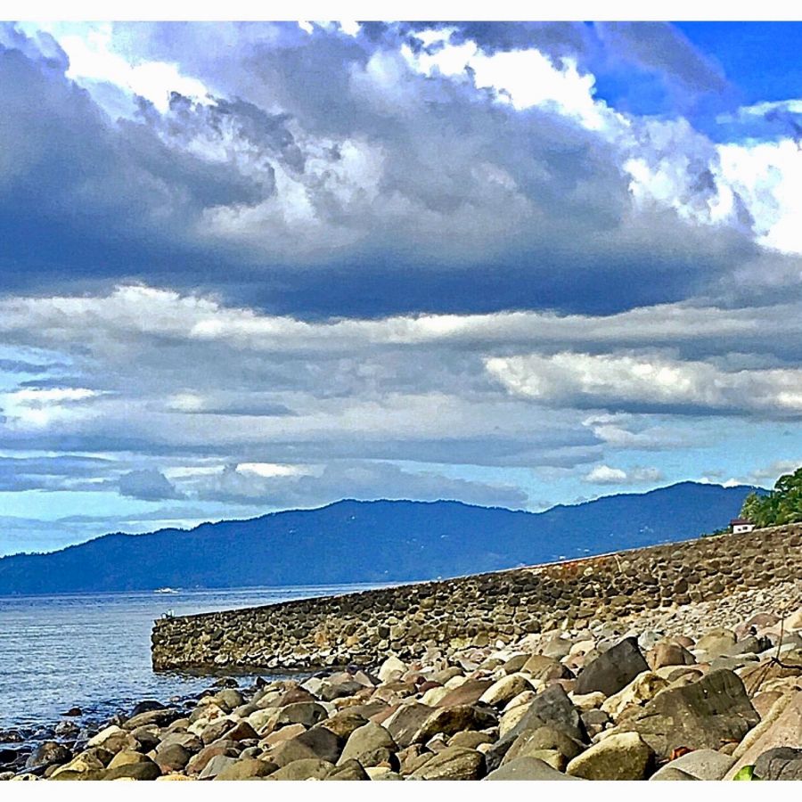 Beach lot For Sale at Mabini, Batangas