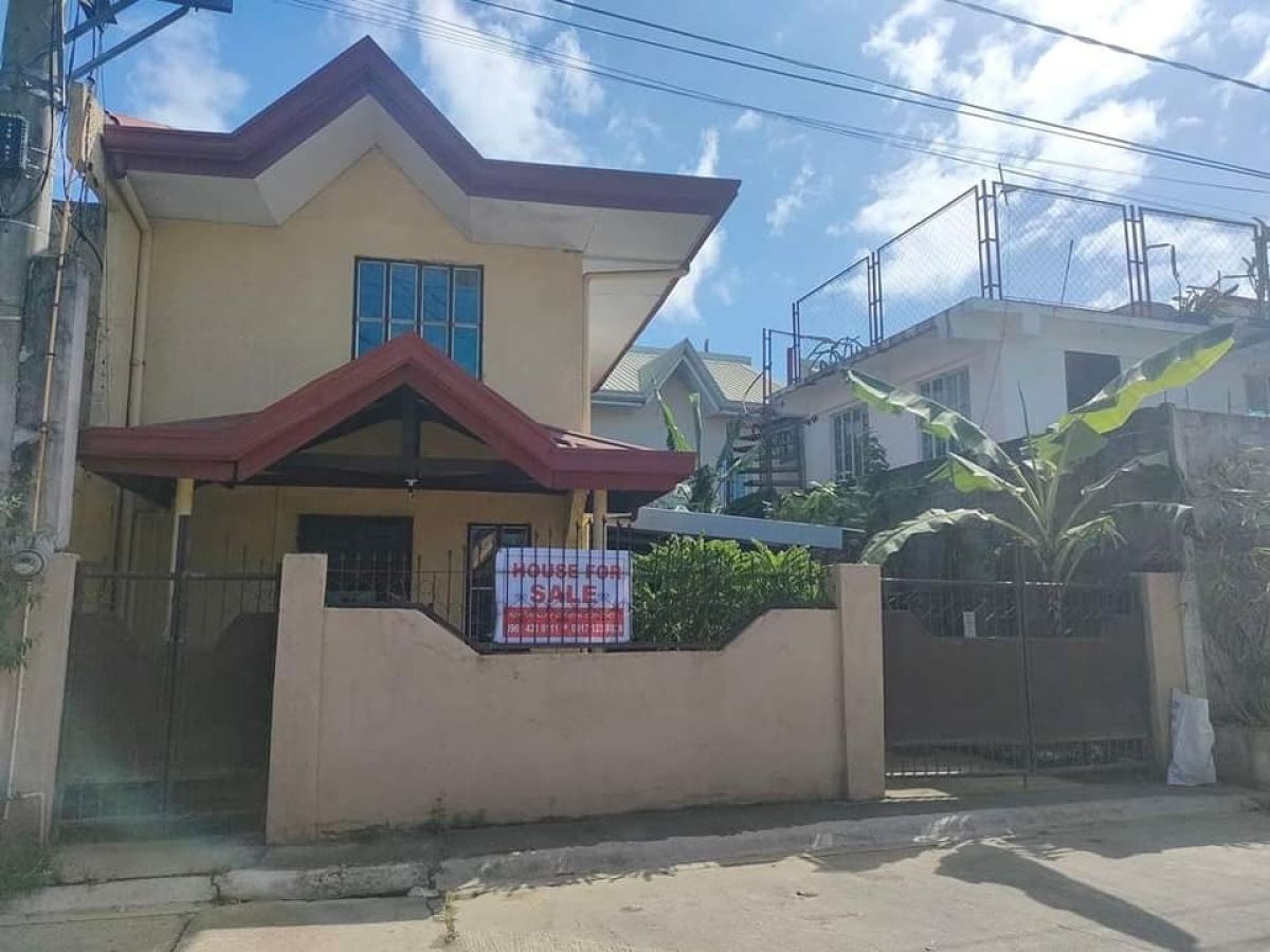 2 Bedroom House for Sale at Garden Villas 1 Brgy Labas Sta Rosa City Laguna