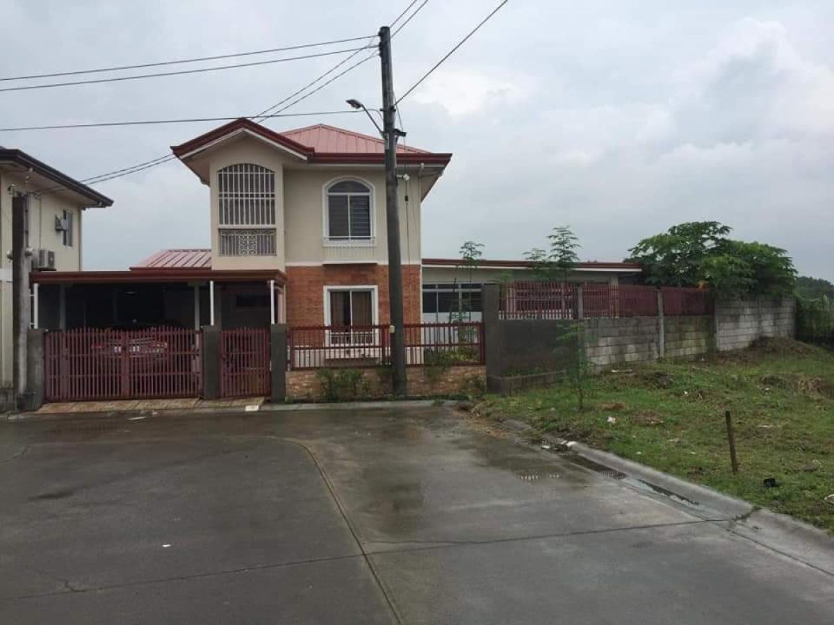 House for Rent 3BR 2-TB with big house extension in Bacolor, Pampanga
