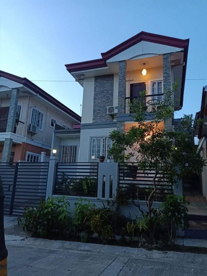 2 Storey House For sale in Blk 10 Lot 27 Lorca St. Chula Vista Residences