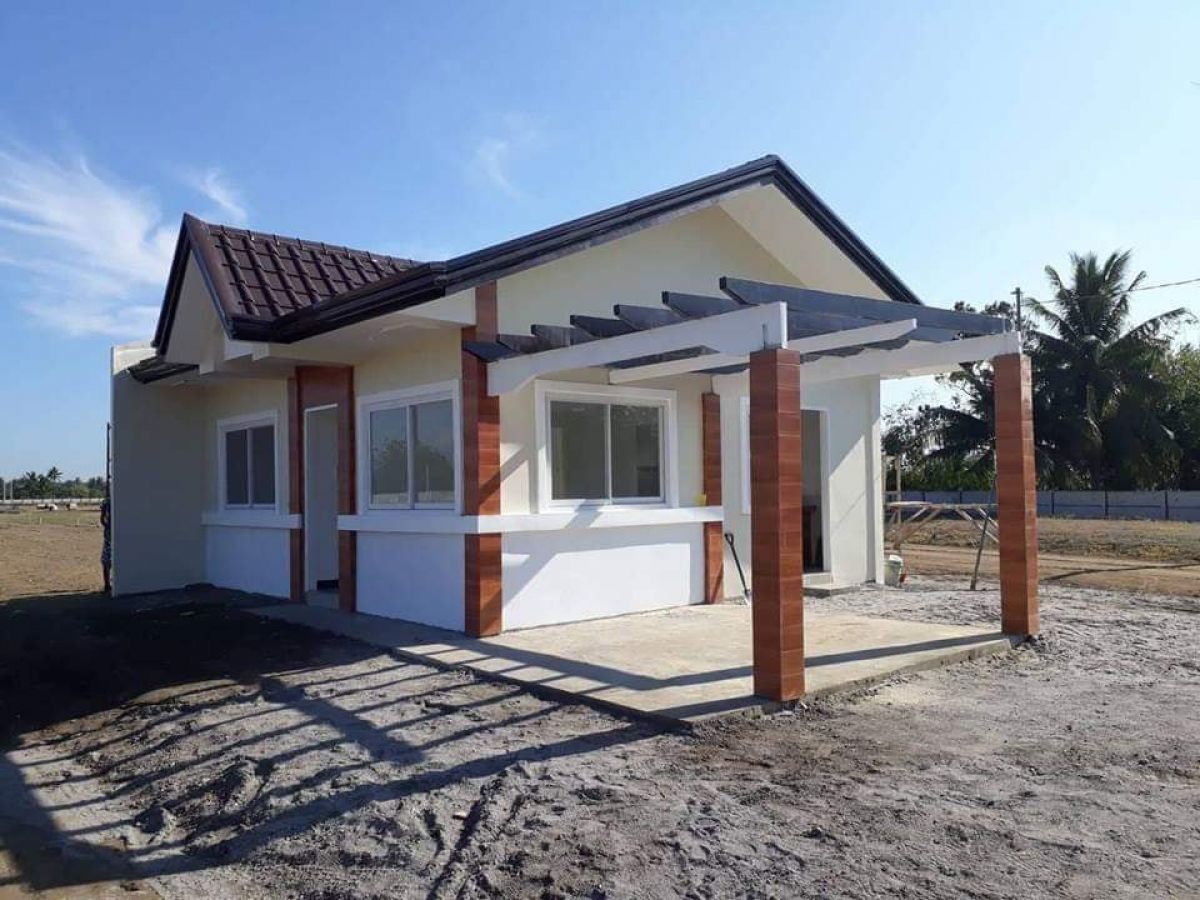 2 bedroom single attached house and Lot