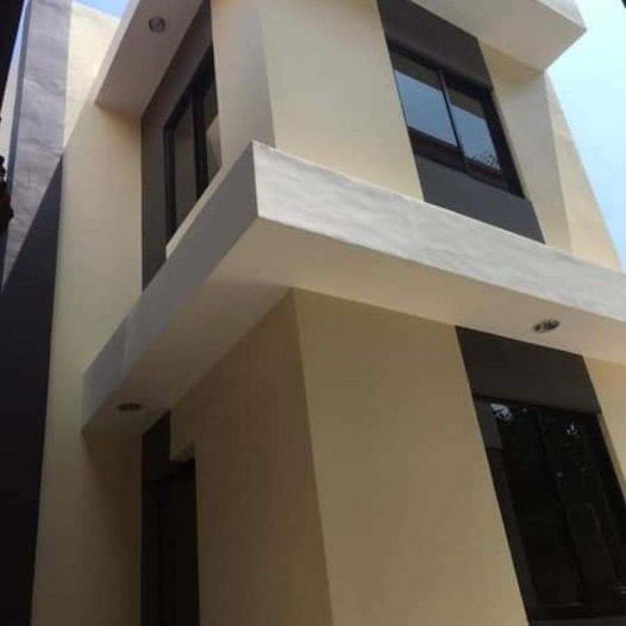 House with 3 Bedrooms and 2 Toilet & Bath for Sale in Brgy Labangon, Cebu