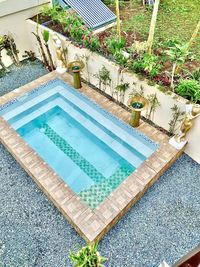 Farm Lot House and Lot Tagaytay Swimming Pool Clean Title