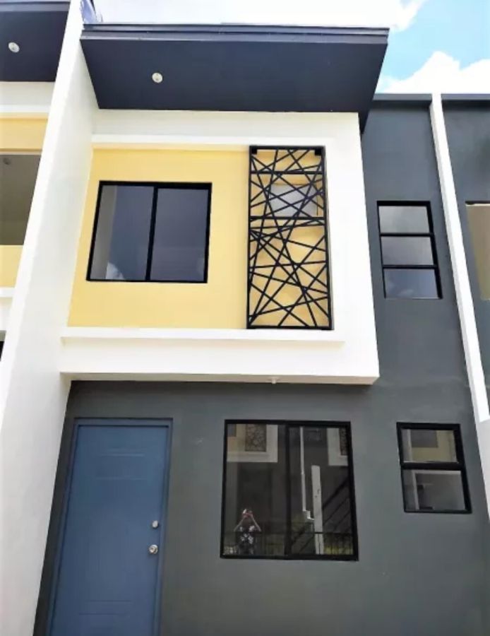 2 Bedrooms Townhouse for Rent at Phirst Park Homes