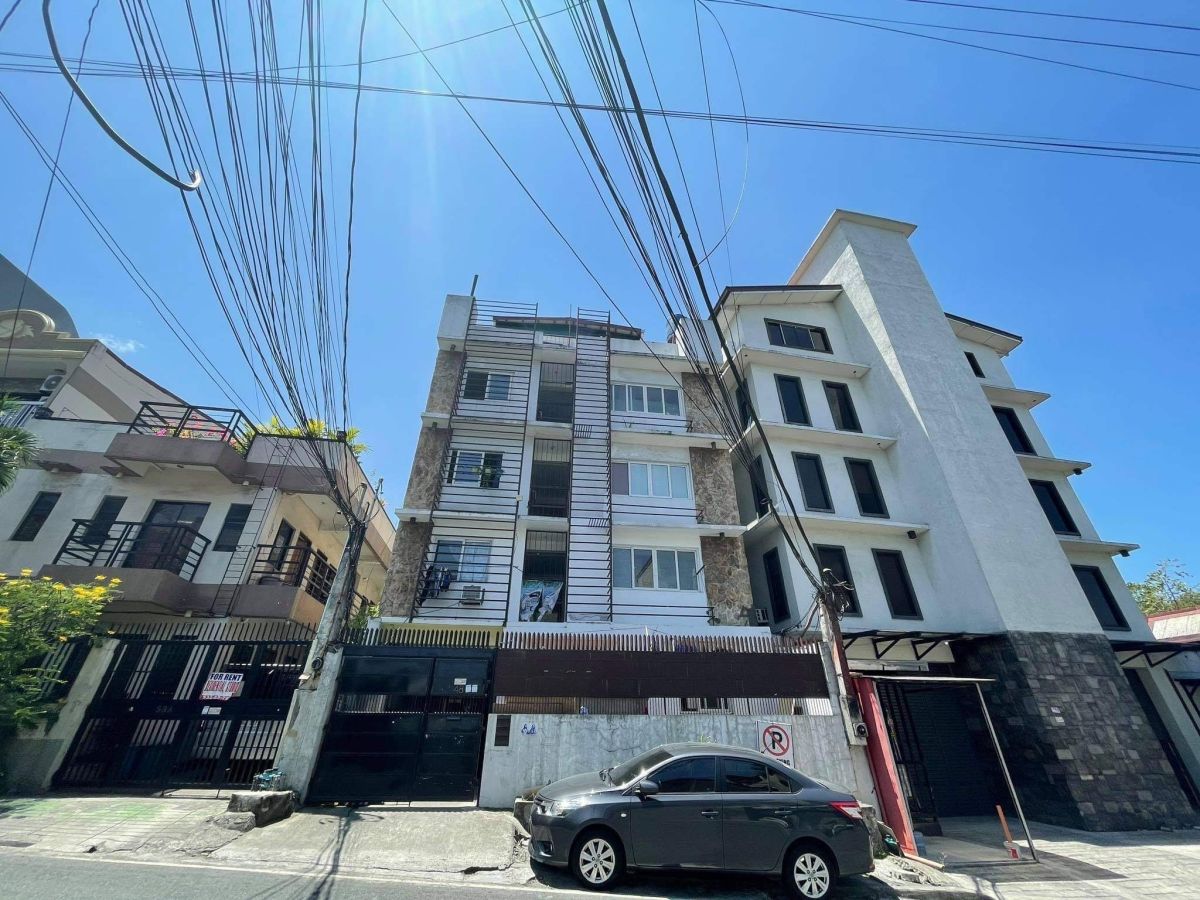 Income Generating Apartment Building For Sale in Mandaluyong City