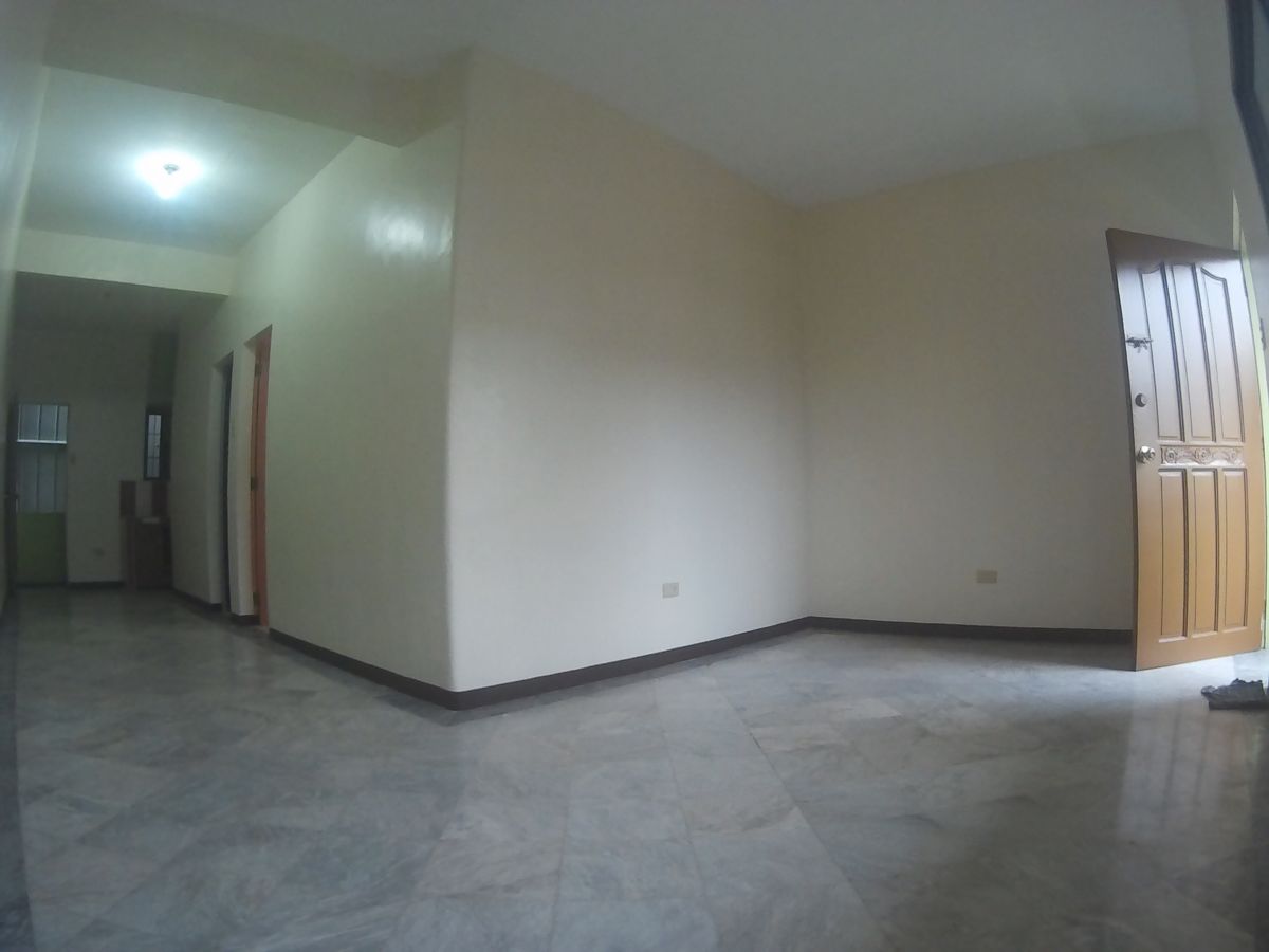 2 Bedroom House For Rent in Pamplona Park, Pamplona Dos, Las Piñas City