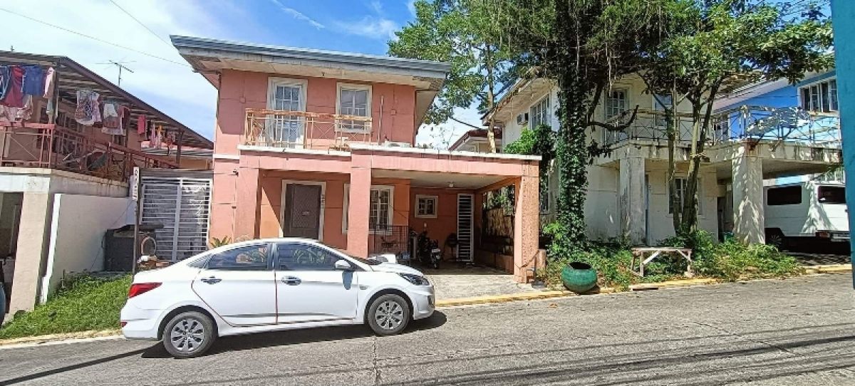 2 Storey House and Lot in Paliparan I, Dasmarinas, Cavite For Rent