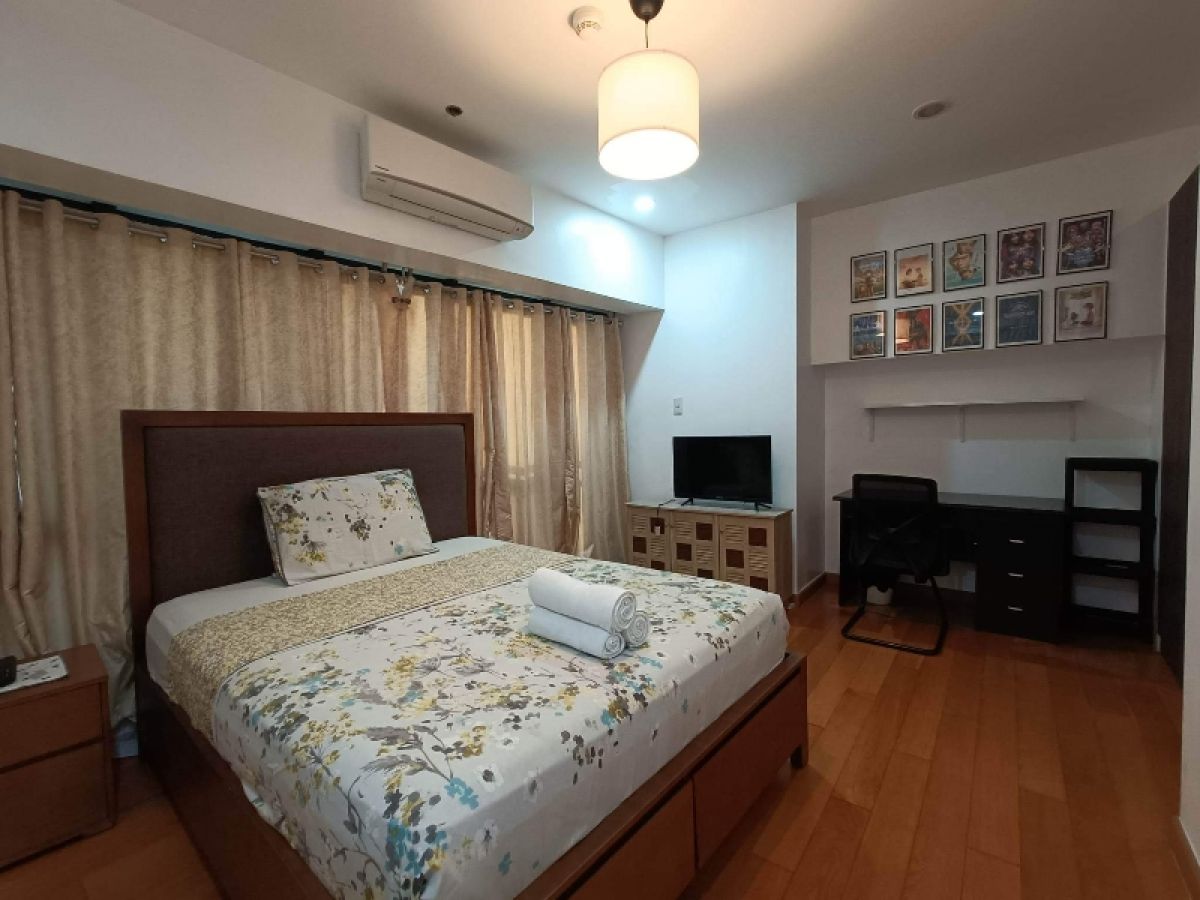 For Rent 1-BR/Suite room at Milano Residences, Makati City