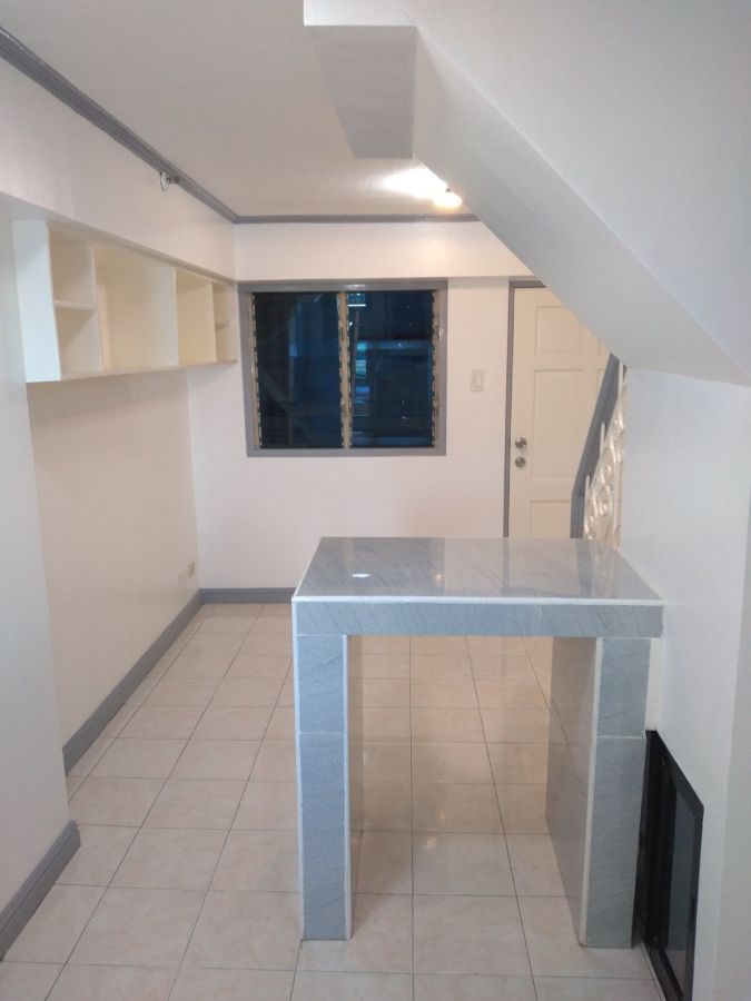 Affordable Condo Unit w/ Parking for Sale at Madison Manor Las Pinas