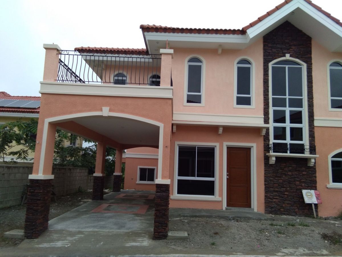 4-Bedroom House for rent Suntrust Verona  Silang  Cavite near Tagaytay