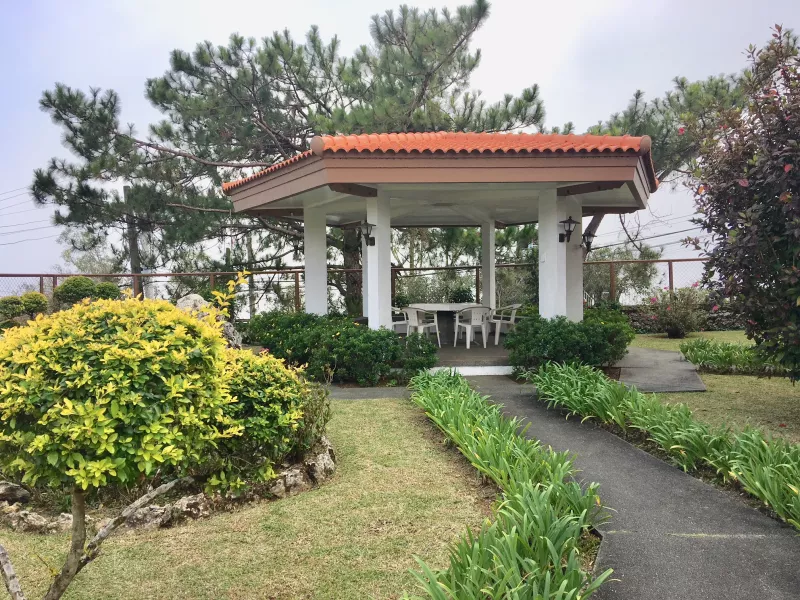 For Rent: 10 Bedroom House and Lot with a View in Green Valley Baguio City
