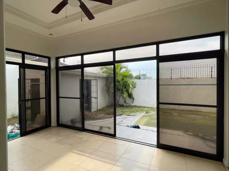 Modern and sleek fully Furnished House For Rent in Amsic AC