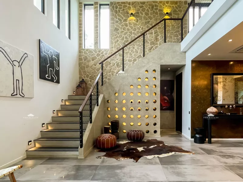 RUSH SALE! 5-Bedroom 5BR House for Sale in Portofino Heights, Las Pinas City