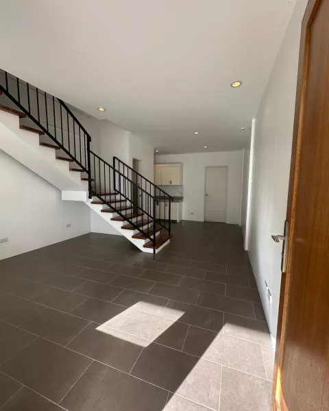 Brand new and RFO 3BR townhouse for sale in Villanueva Village @ 6.6M