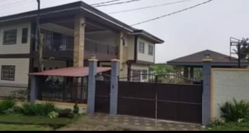 5 Bedroom House and Lot for Sale ( Cold Weather) in Tagaytay City