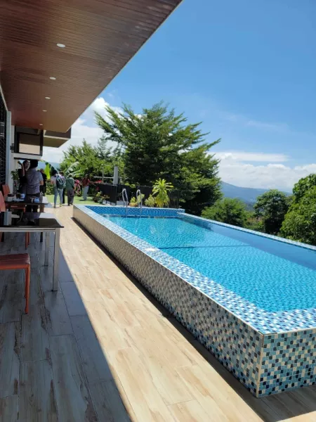 Beautiful Big House For Rent
