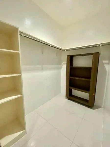 Seemly Furnished Apartment for rent with 3 bedrooms near Korean Town