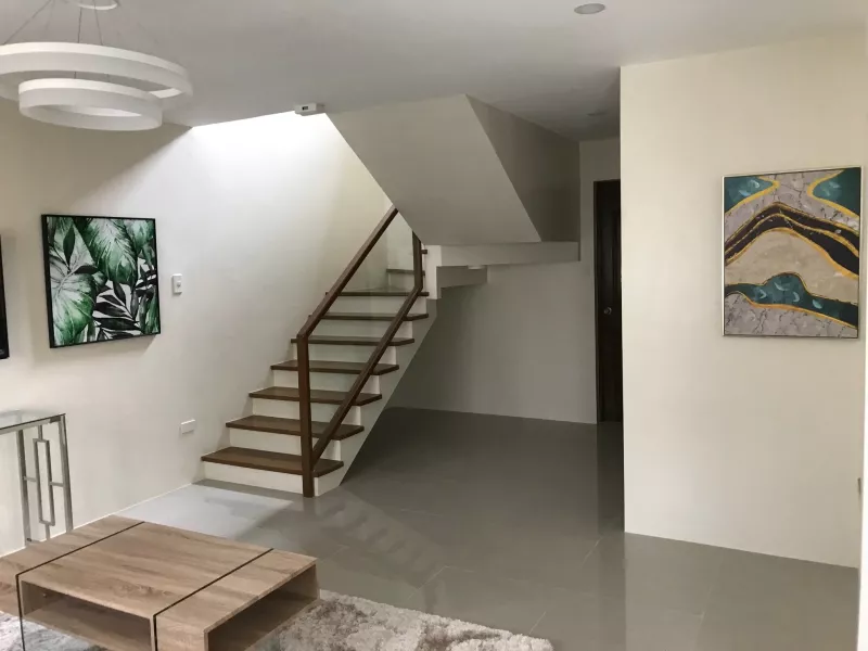 3-Bedroom House & Lot for Rent in Silang-Tagaytay with Golf Course View