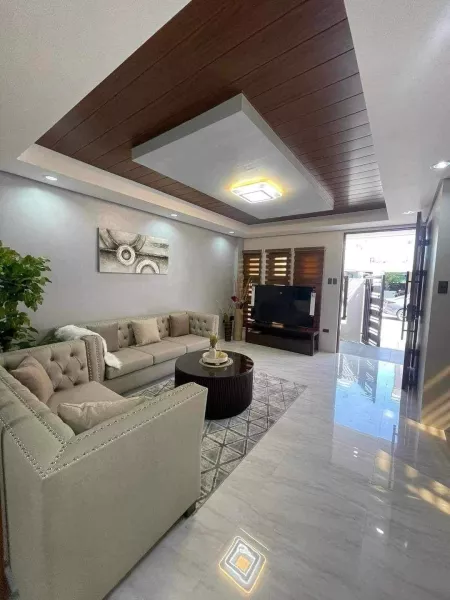 Stylish house for lease featuring a pool, just a short distance from Clark.