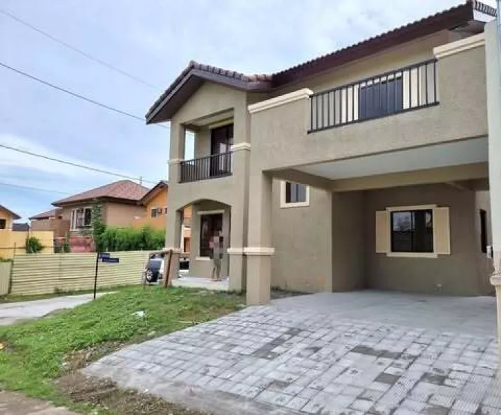 3-Bedrooms House for Rent in Ponticelli Gardens Bacoor Cavite
