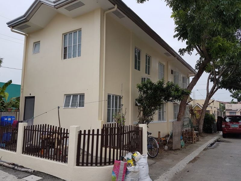 House and Lot For Sale at Imus, Cavite